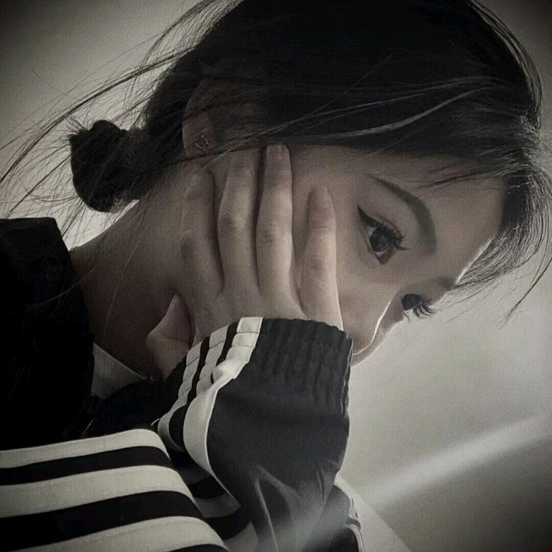@.小梨涡^