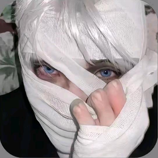 𝘼𝙥𝙧𝙞𝙘𝙞𝙩𝙮.