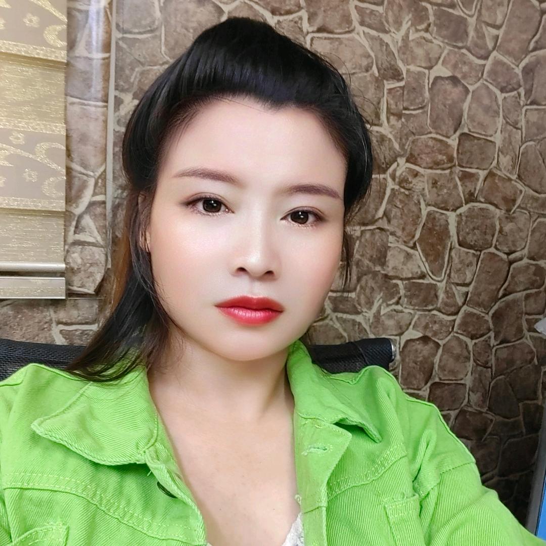黑色蔷薇