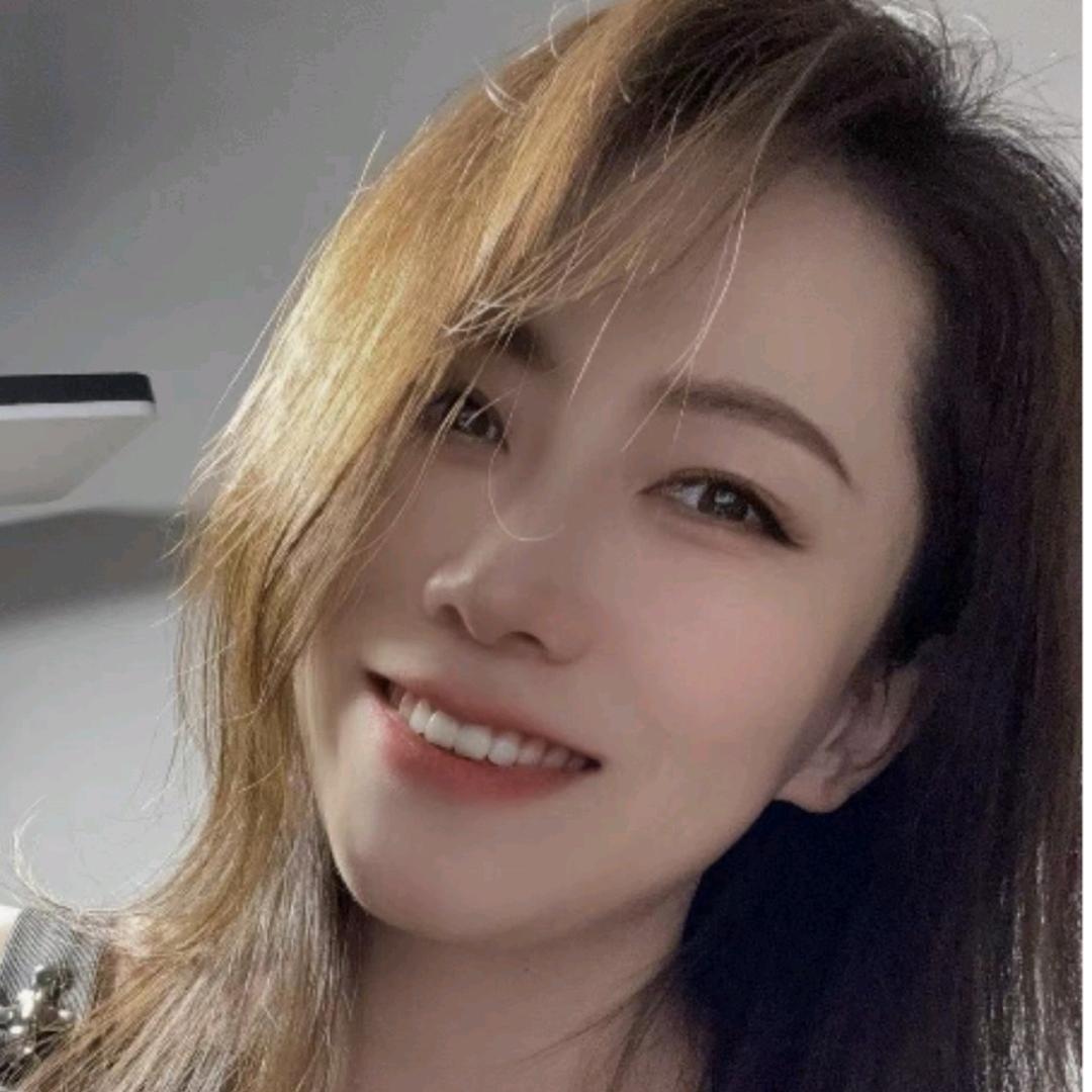 上好佳😽头像