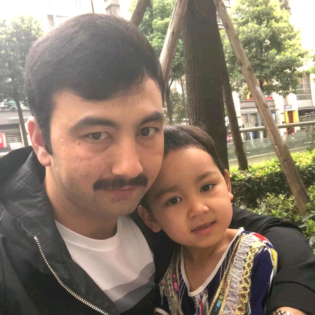 阿江哥。阿克陶
