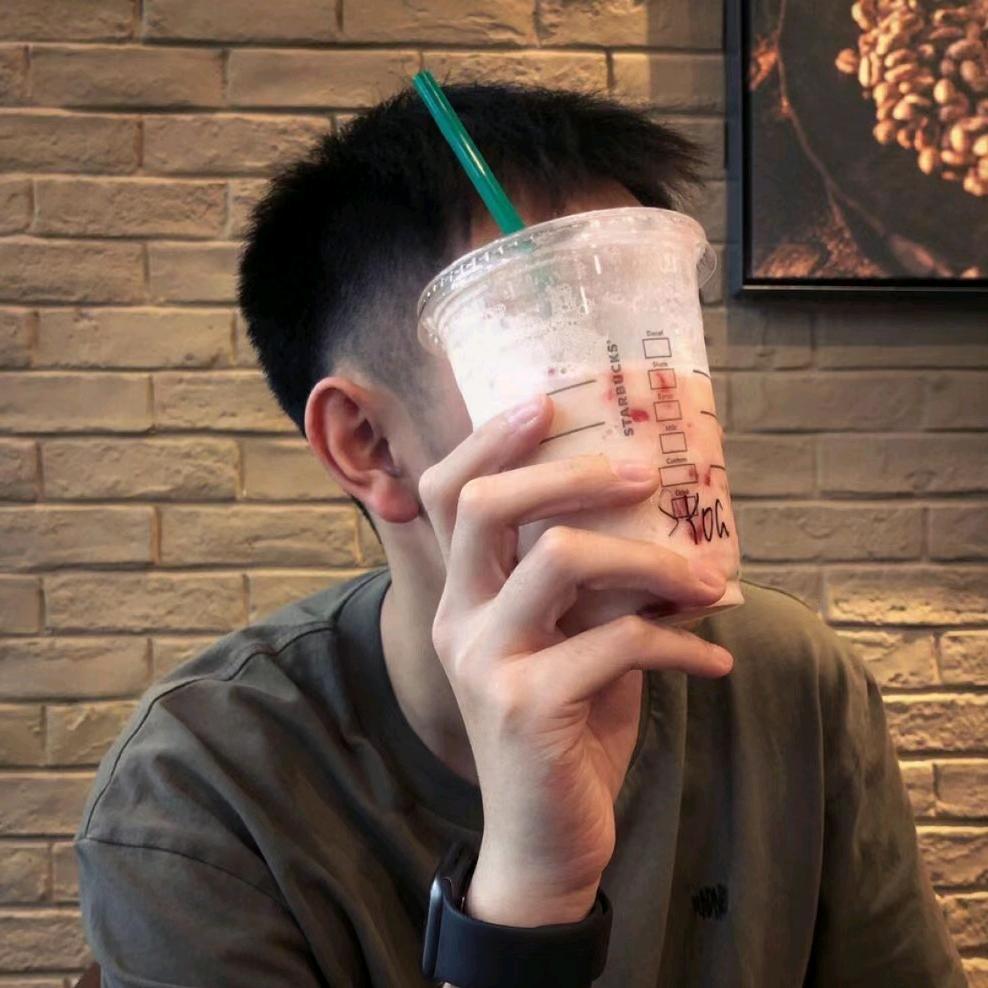 不爱吃糖的小李