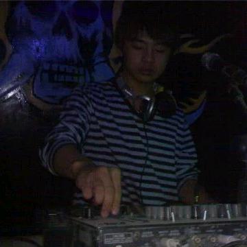 DJ锐仔