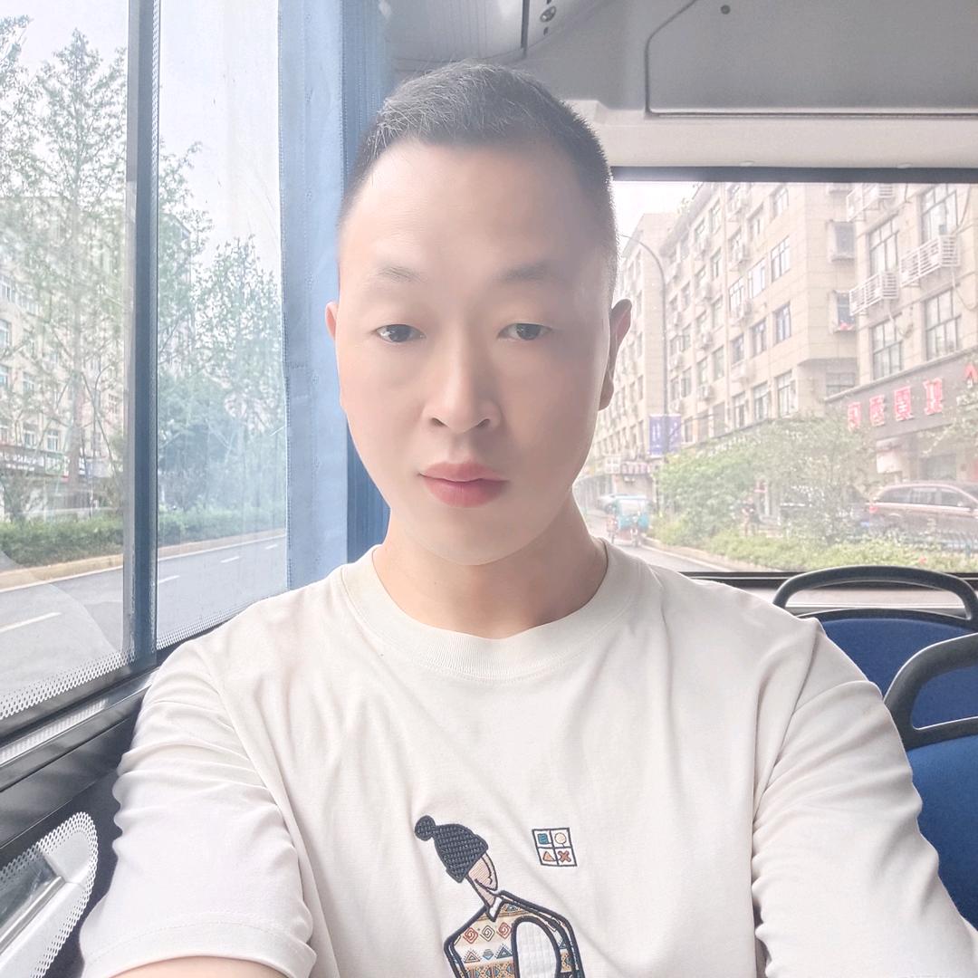 阿坚