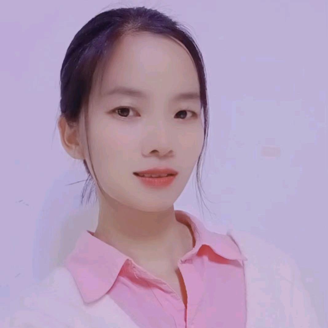 小何姑娘