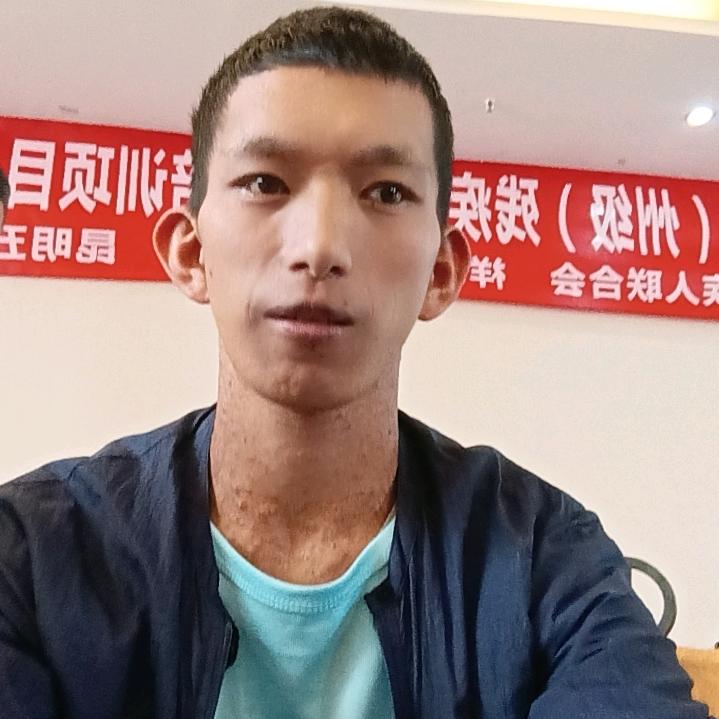 🥀小四