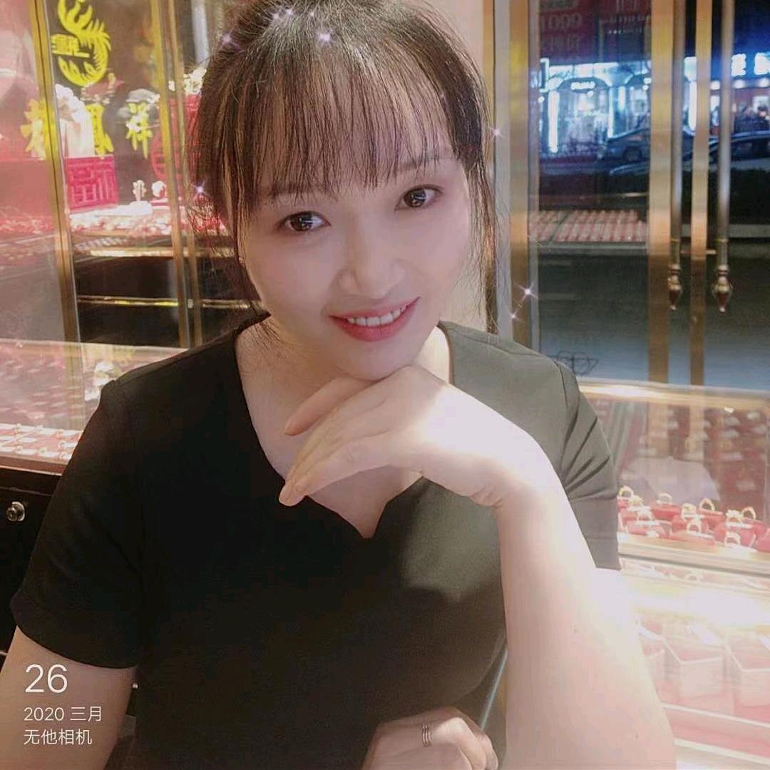 珠宝顾问秀秀