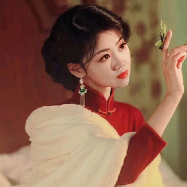 梅姐手舞🌺