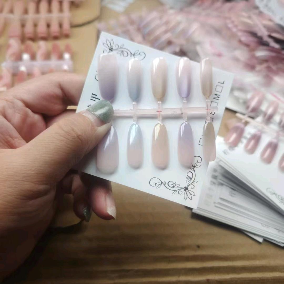 大檬子穿戴甲2店回收批发