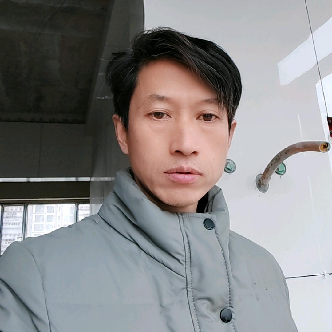 李哥贴砖