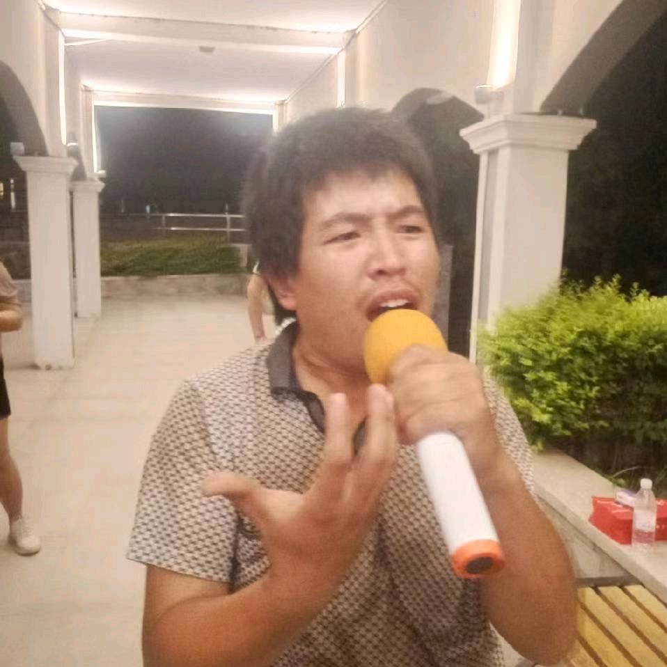 安平歌手葛盼锋