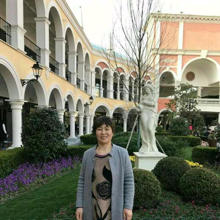七彩的蓝天