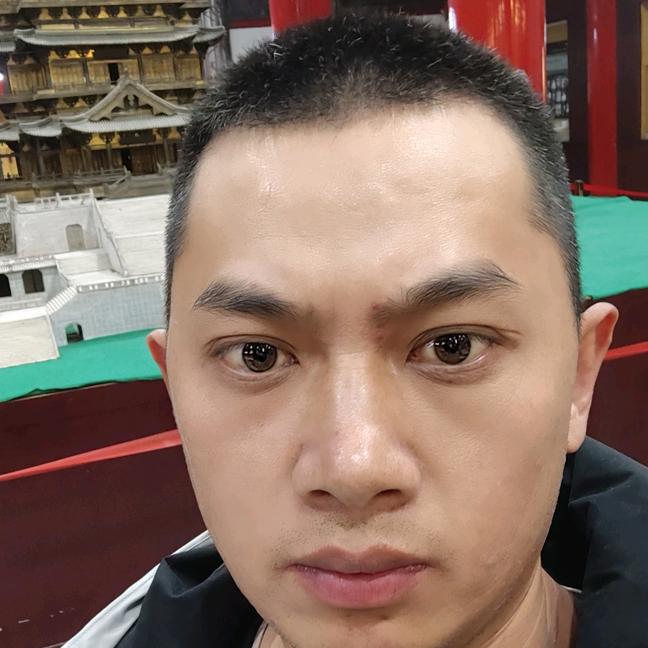 三个宝宝的秦恳打工人（晴书铁粉）