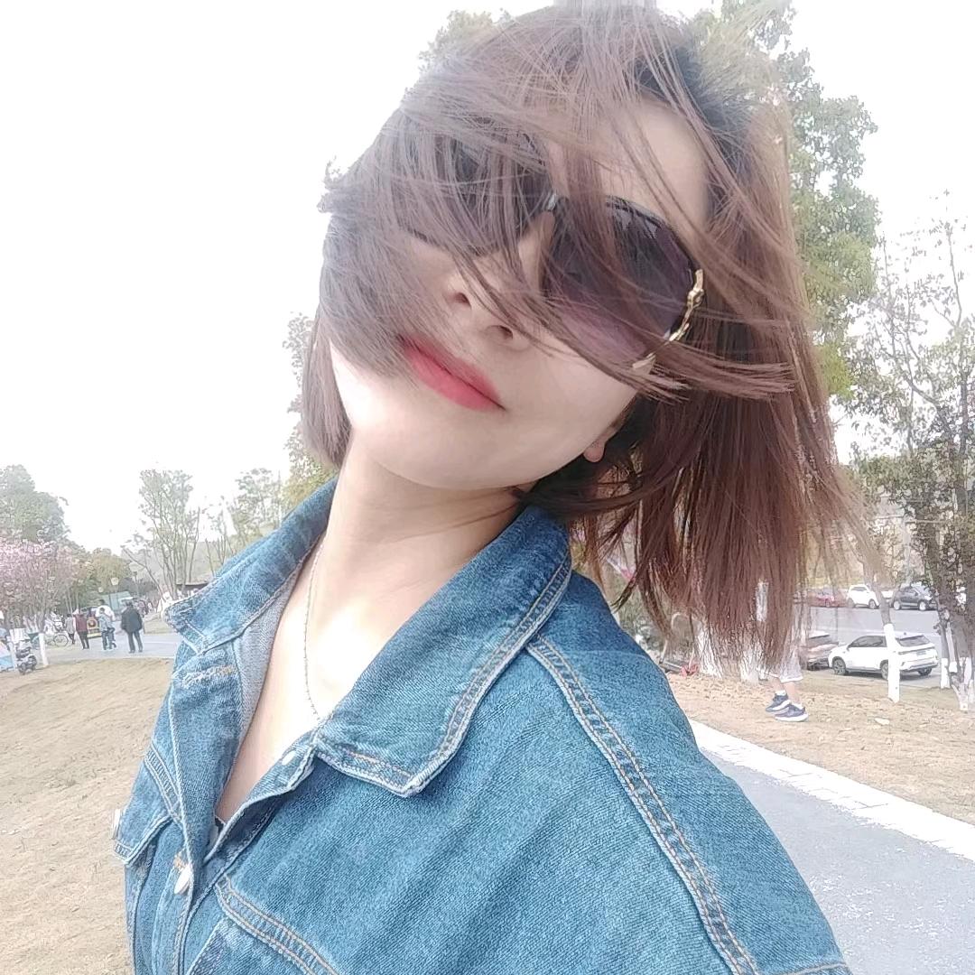 两帅哥的老妈
