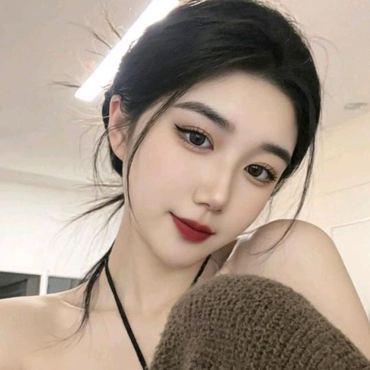 何为美人.