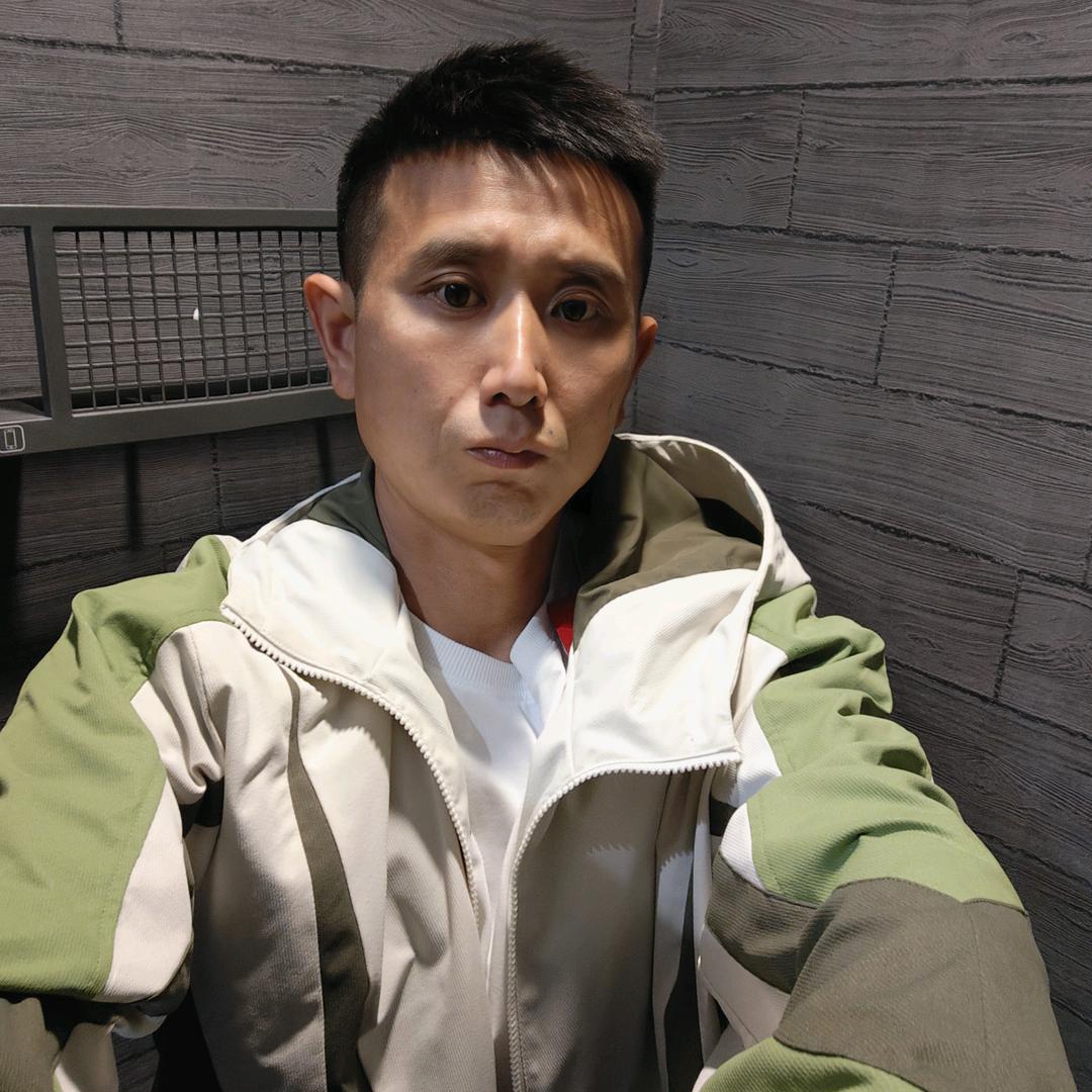 油嘴小青年