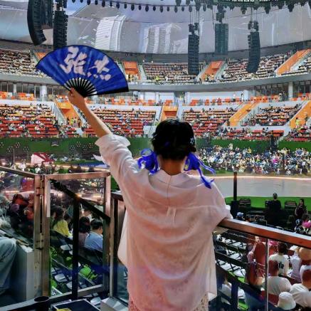 仰望🌠星空（见张杰67次版）