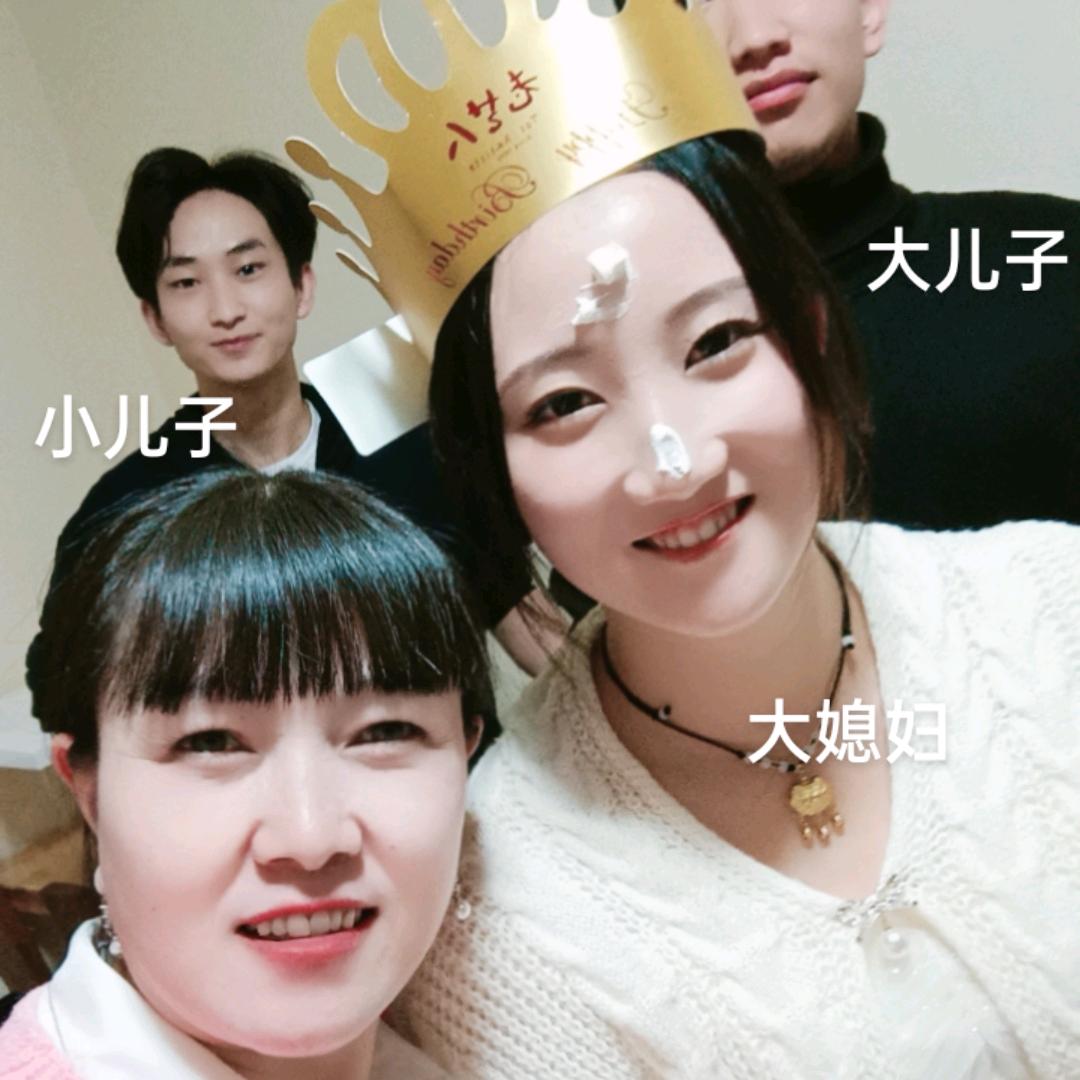 痛🌹苦🌹一🌹生。代