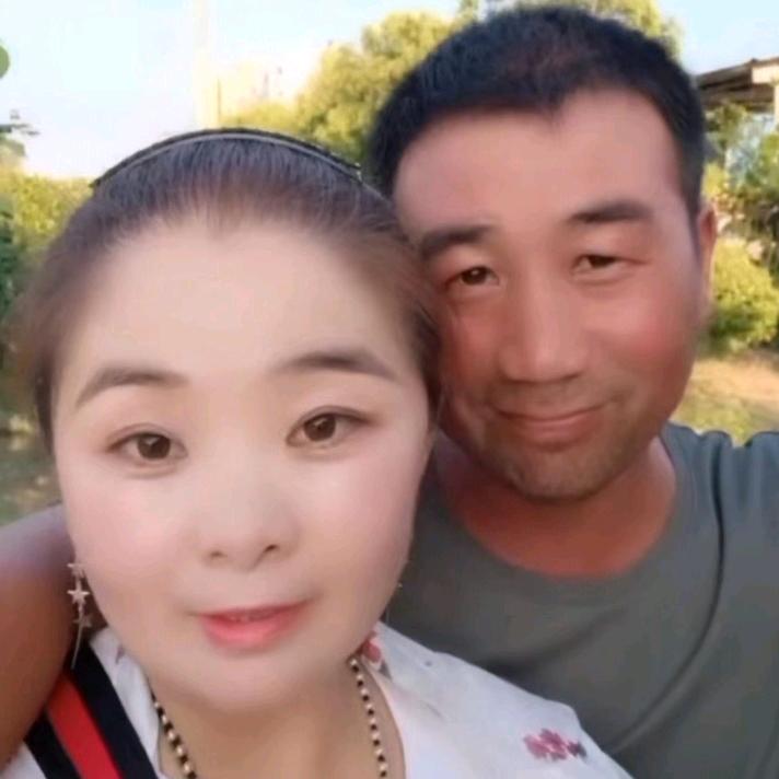 微微一笑🌹🌹