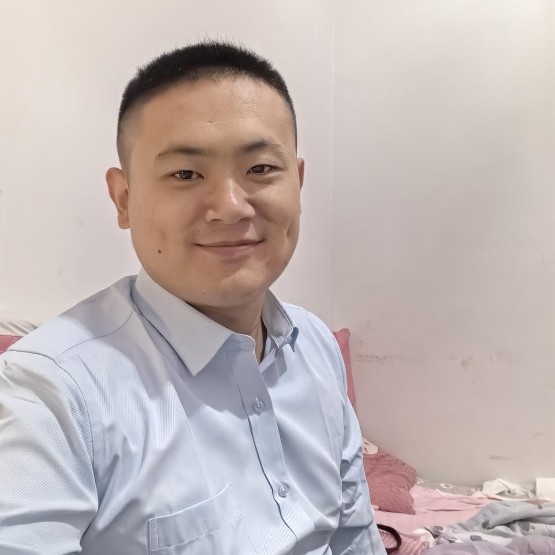 幼稚的男孩