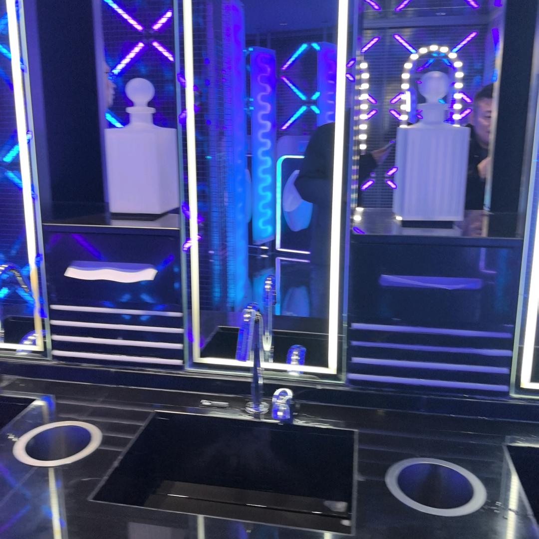 大大大哥，你好