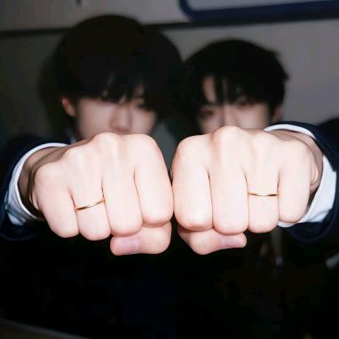 恋妹咋了（举报我你担啥都塌）