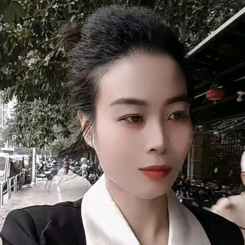 @美丽朵儿💃