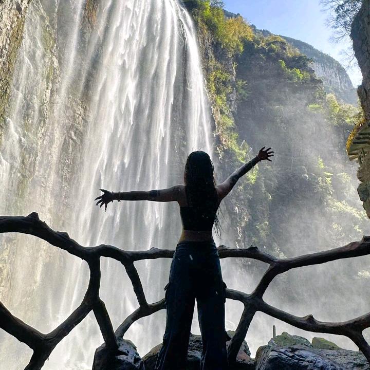 冯膨逊贸易创意屋