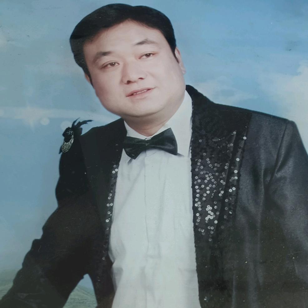 胡立平专业换彩色琉璃瓦
