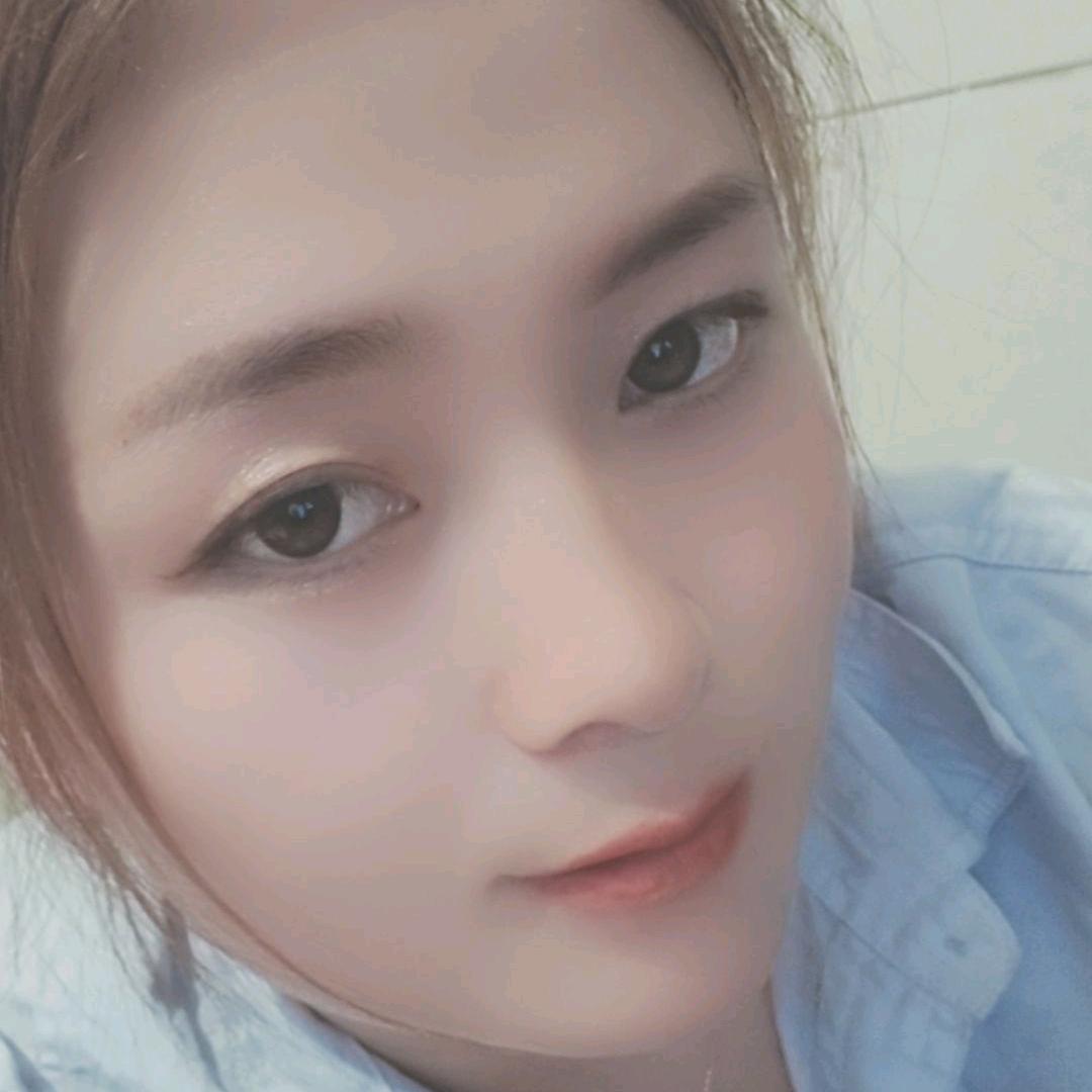 ℳღ᭄浅浅☘️一笑᭄²⁰23