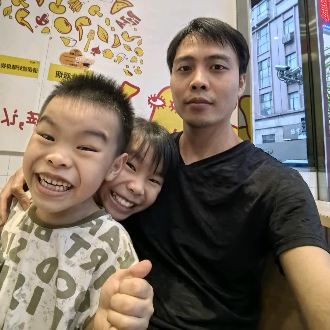 东莞市莲湖中心市场，王三丰海鲜