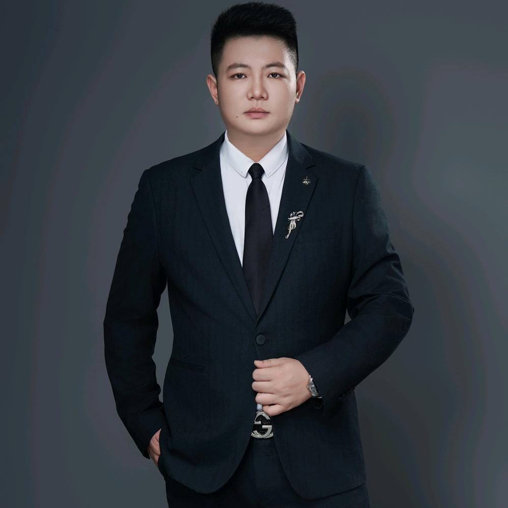 🎤主持人丶高兴