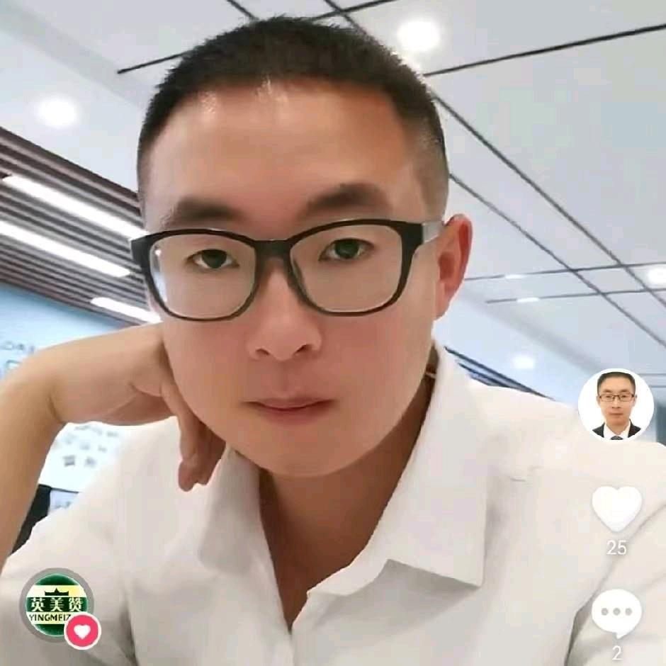 贵阳看房小帅哥