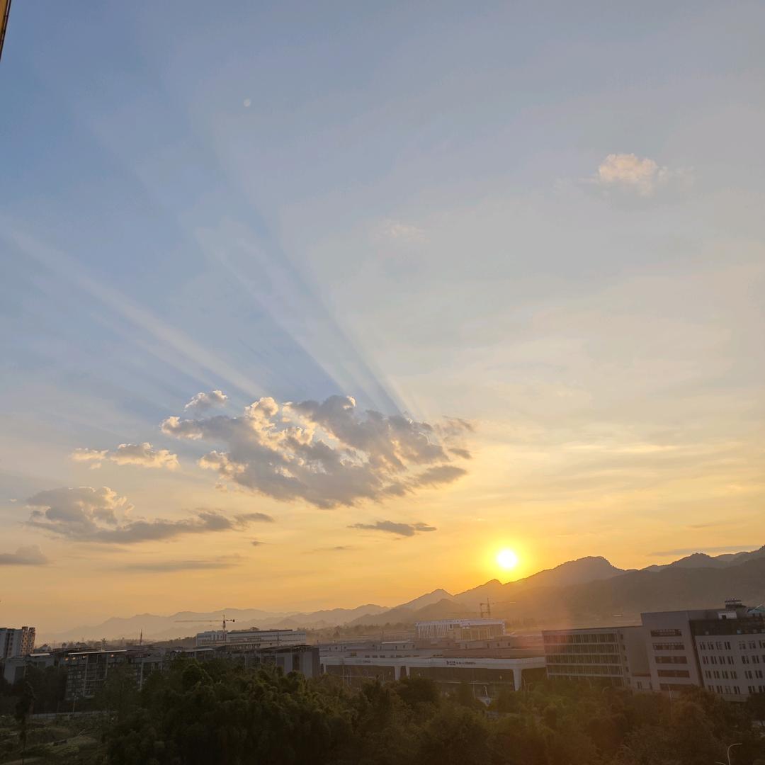 阳光清流