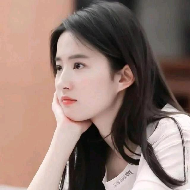 🌈周+皮蛋瘦肉๑•́₃•̀๑