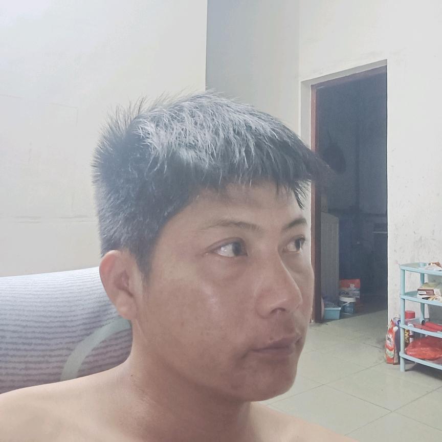 找个出来玩的人