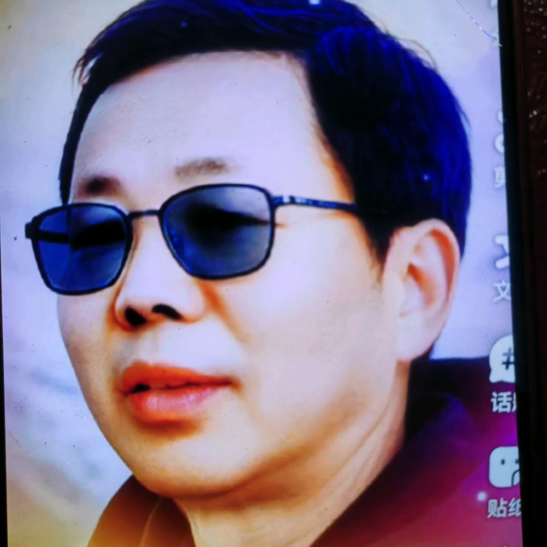 雄鹰