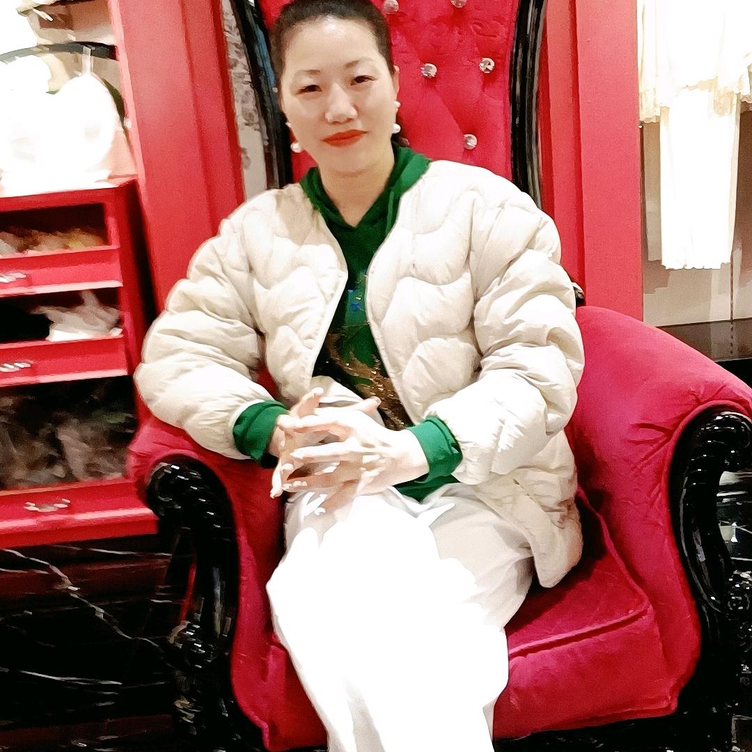 大山里的姑娘