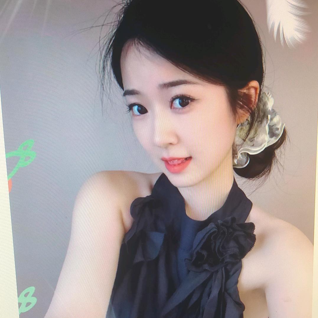俏的狠