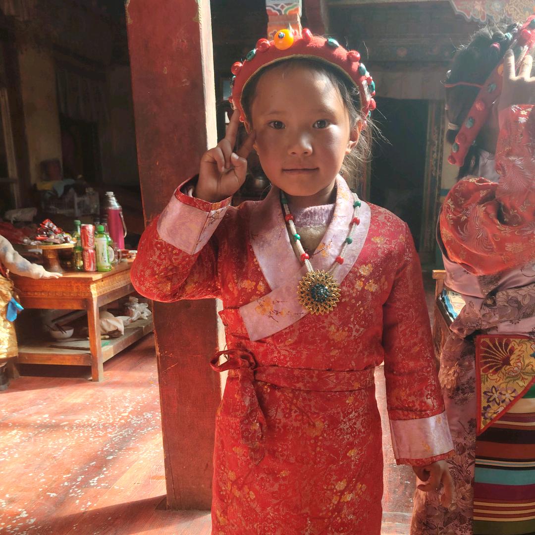 江孜啊佳格桑工坊普赤忍耐