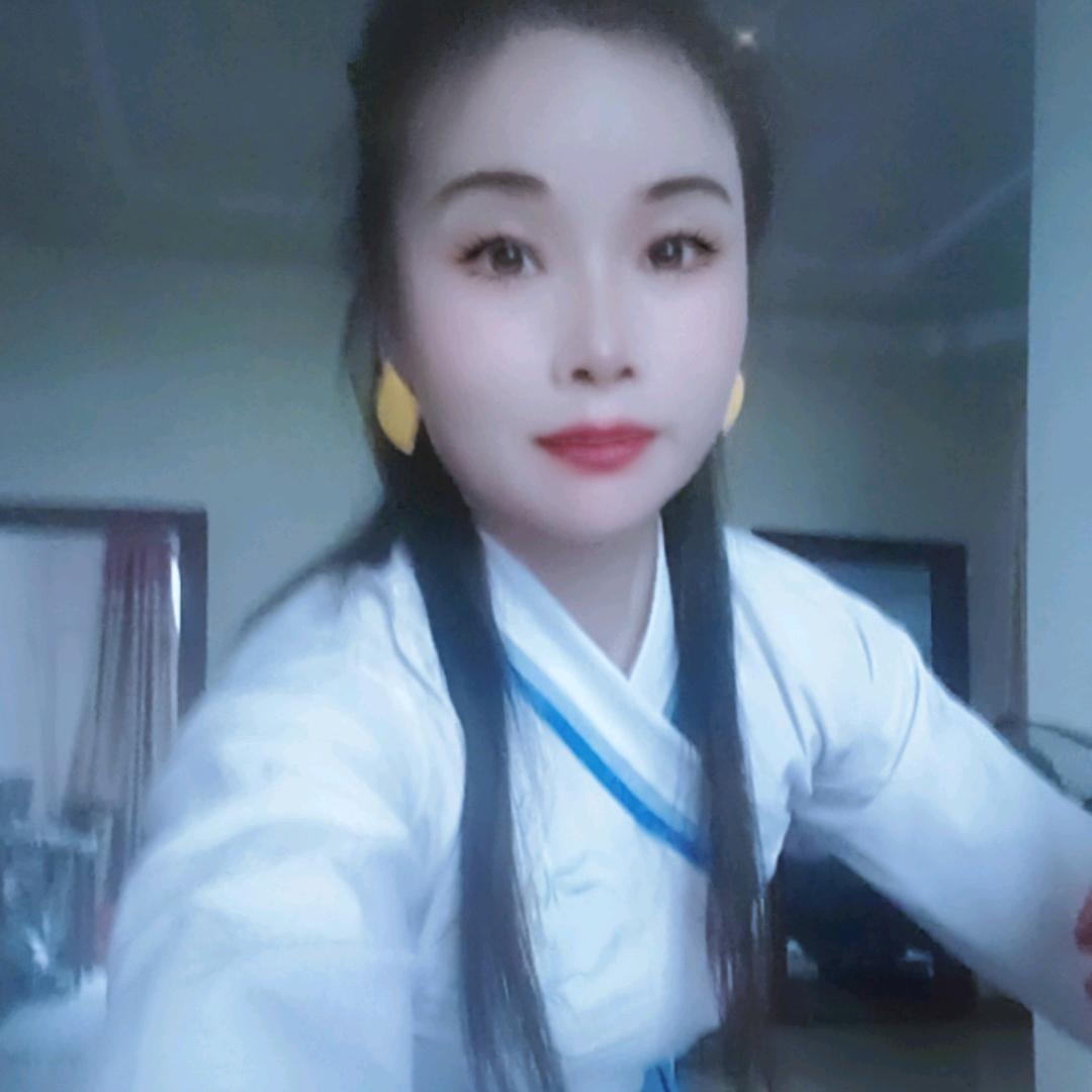 八0后的小扒菜