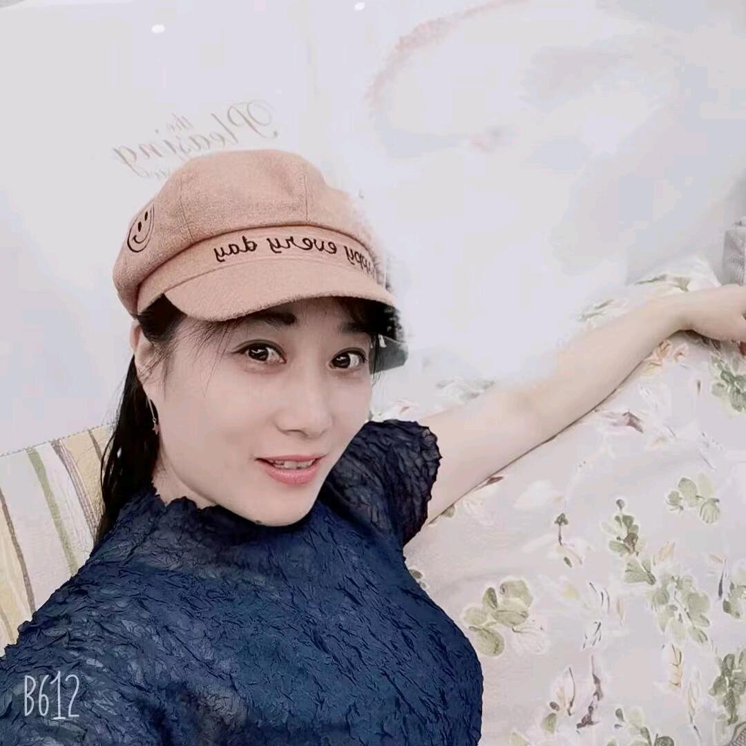 平姐(靳小璐婆婆)