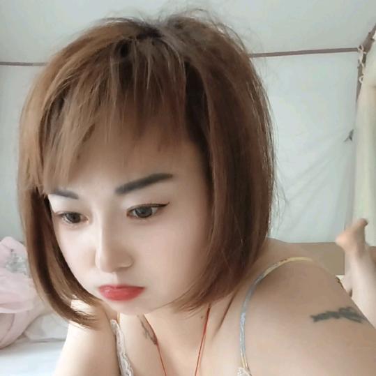 童童（单亲妈妈）