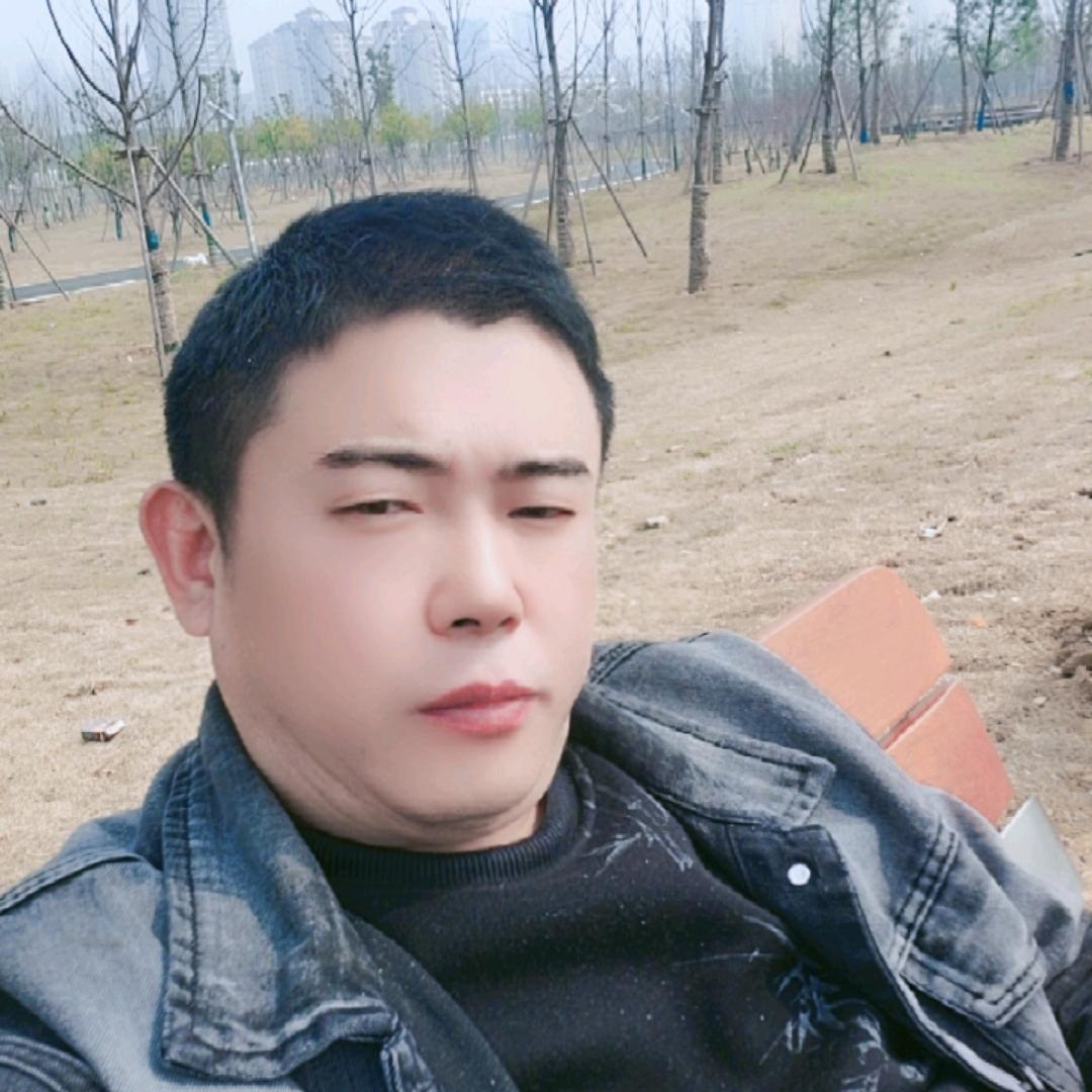 单 身 云 龙 💫