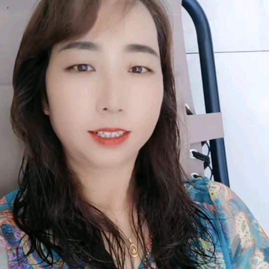 李春艳