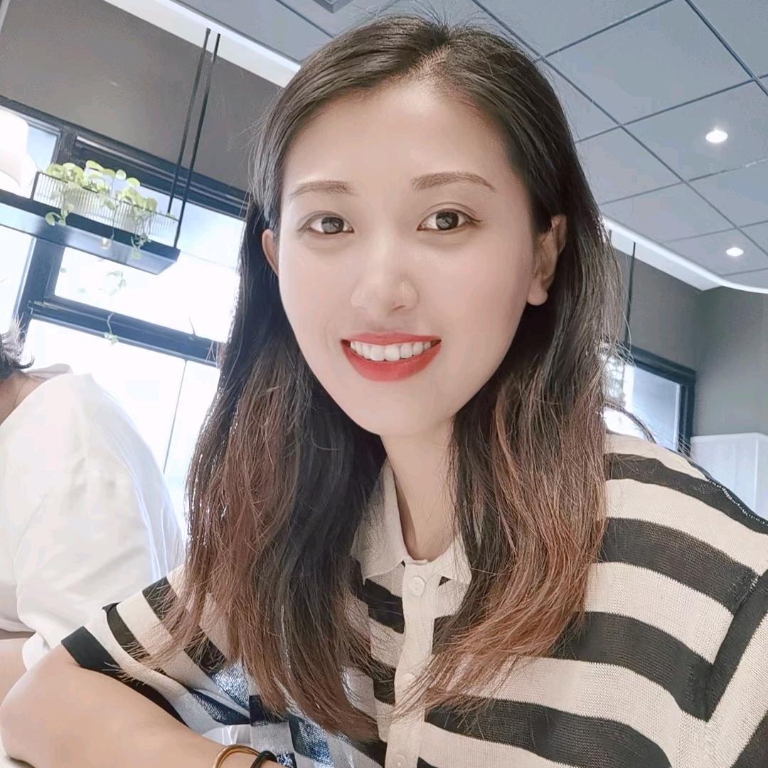 张不晚定制穿搭