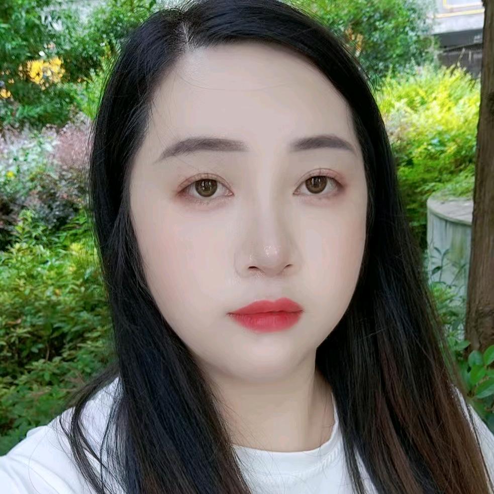 单亲妈妈小琴