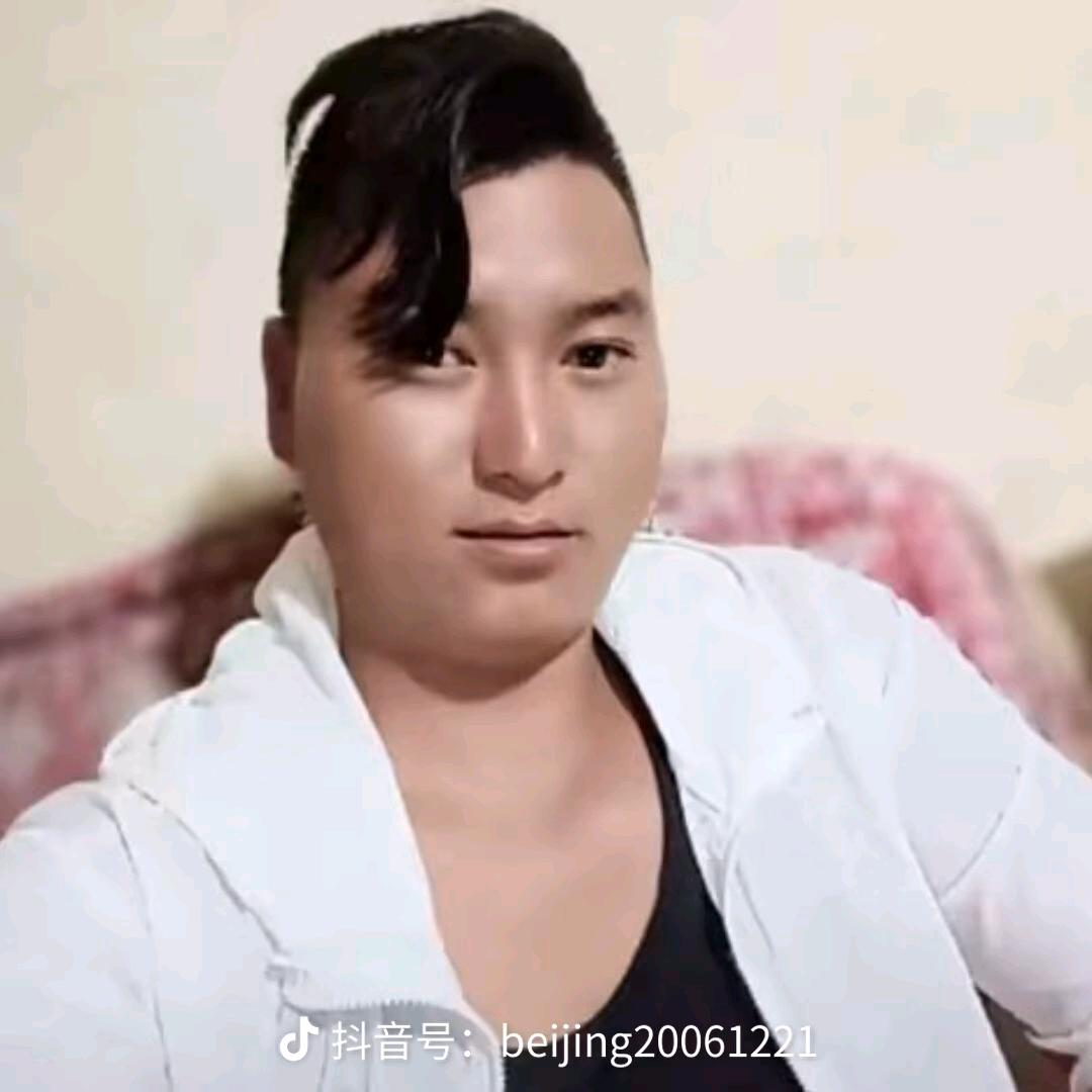 现在，所有人撕掉裤你的头