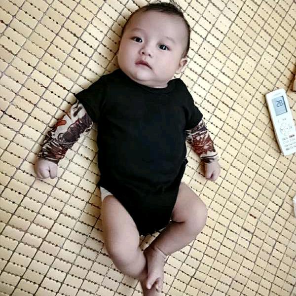 梦里的笑容