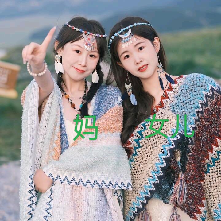 爱唱歌的李阿姨